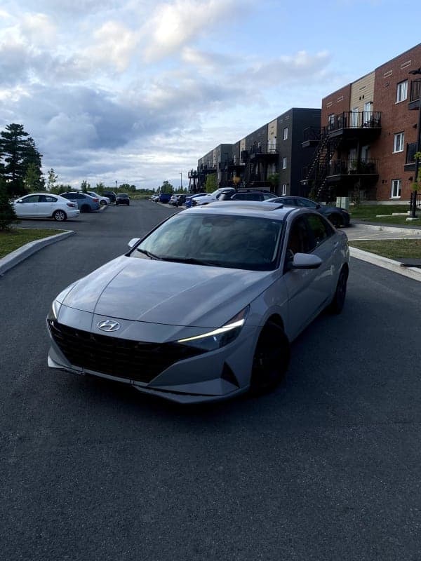 HYUNDAI ELANTRA