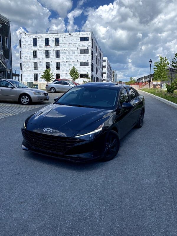 HYUNDAI ELANTRA